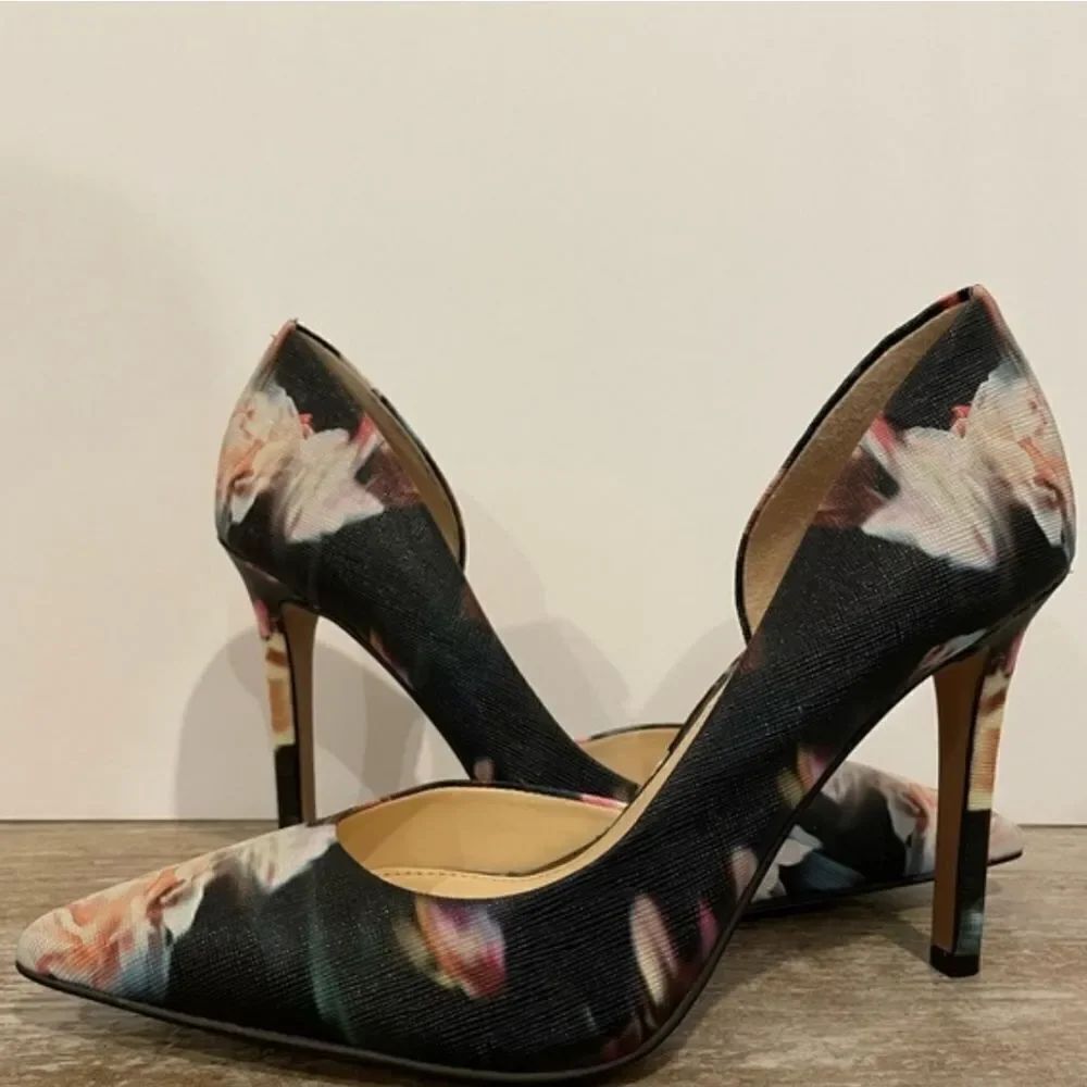 JESSICA SIMPSON WOMEN'S CLAUDETTE D'ORSAY CLASSIC PUMP HEELS G1